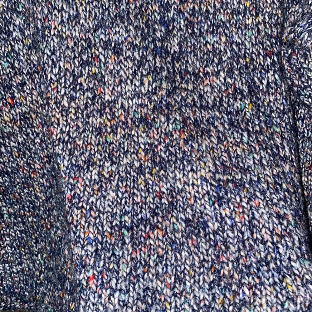Universal Thread sweater - Picture 4 of 5
